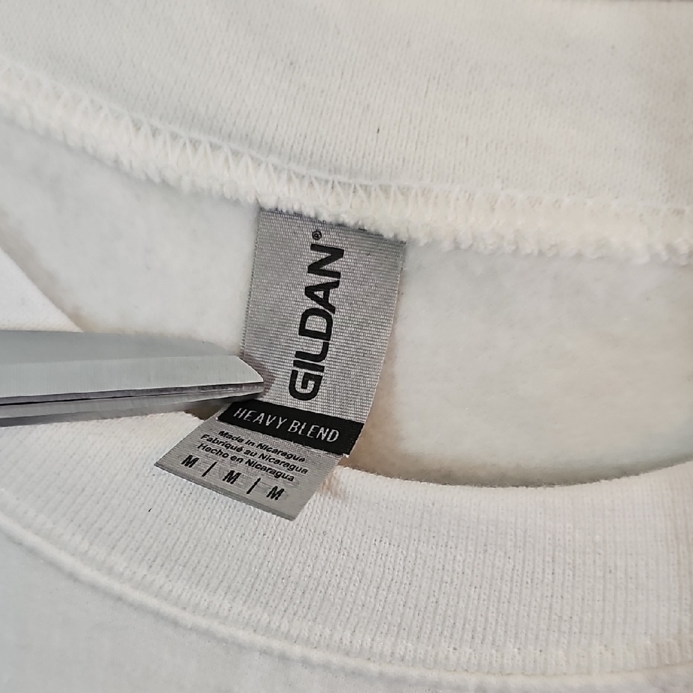 Gildan White High Noon Graphic Sweatshirt, Womens Medium - Picture 4 of 6